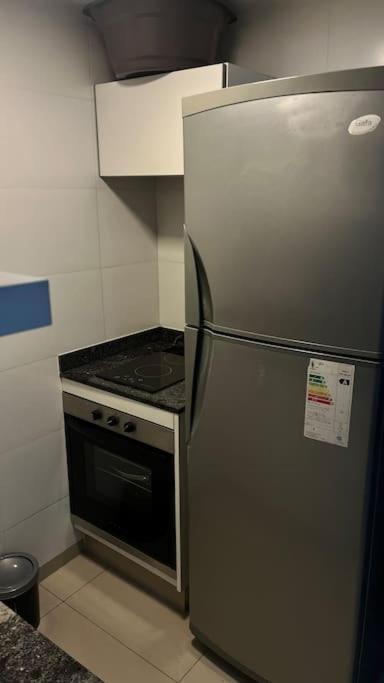 Departamento Confortable Y Servicios *